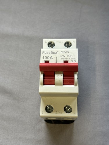 Fusebox 100 main switch - main,