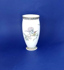 Wedgwood Humming Birds Vase