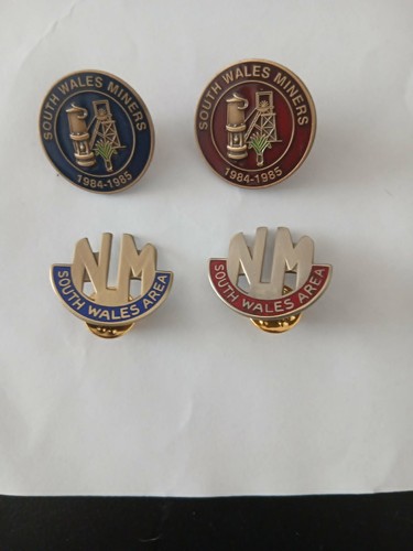Miners strike badge south - strike,