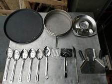 NO874 ASSORTMENT OF KITCHEN