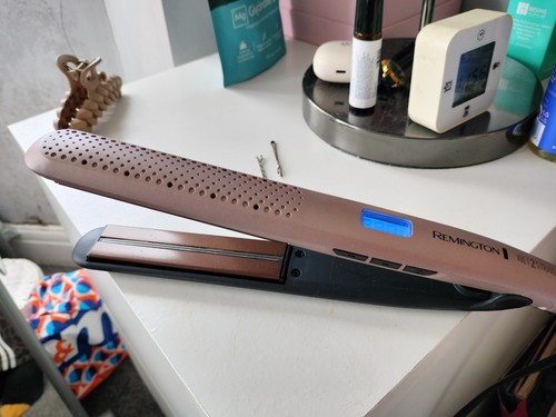 Remington straightener wet - wet, 2
