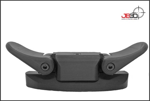 Adjustable butt hook for the - hook,