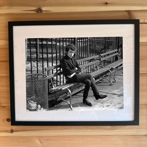 Bob dylan park bench - park, bw