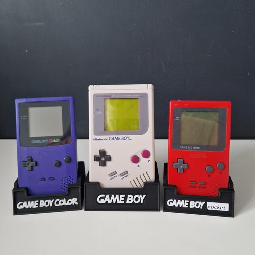 Nintendo gameboy console - nintendo,