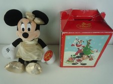 DISNEY STORE 2013 LARGE 16"