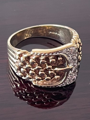 9ct gold row keeper - 9ct, cz