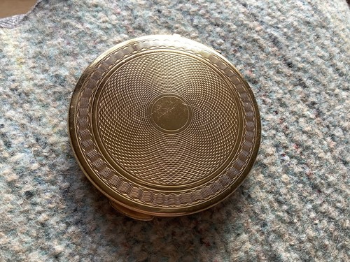 Vintage kigu goldtone powder - kigu,