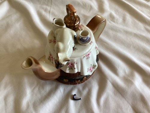 Novelty tea pot cardew - ,,