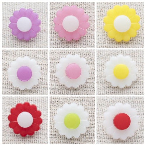 Daisy flower buttons - flower,