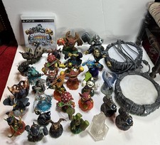 Skylanders Bundle of 25+ Mixed Figures for Xbox PS3 PS4 Wii U Nintendo plus game