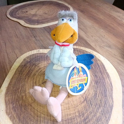 Vintage 1999 2000 - vintage, chicken