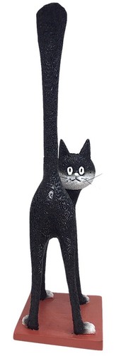 Cat backside third - eye, view