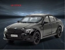 1:32 BMW 320i Diecast Vehicle