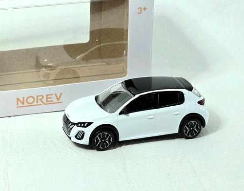 Peugeot 208 white - peugeot, (2024),
