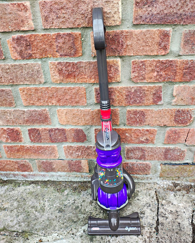 Dyson toy hoover - toy, ball