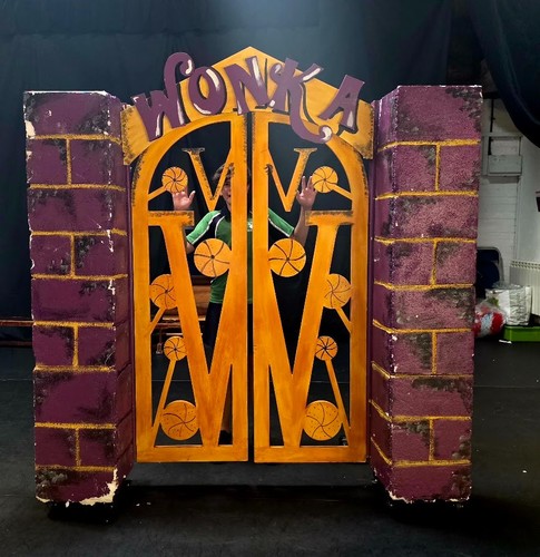 Job lot complete wonka - job,