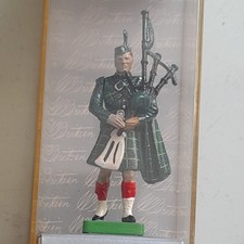 BRITAINS 41071 92ND SCOTTISH