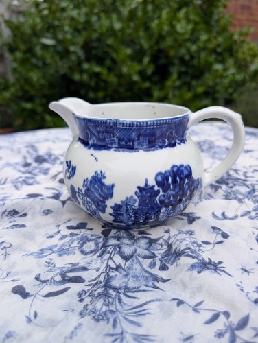 Antique willow pattern - willow,
