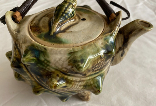 Majolica style conch - majolica, shell