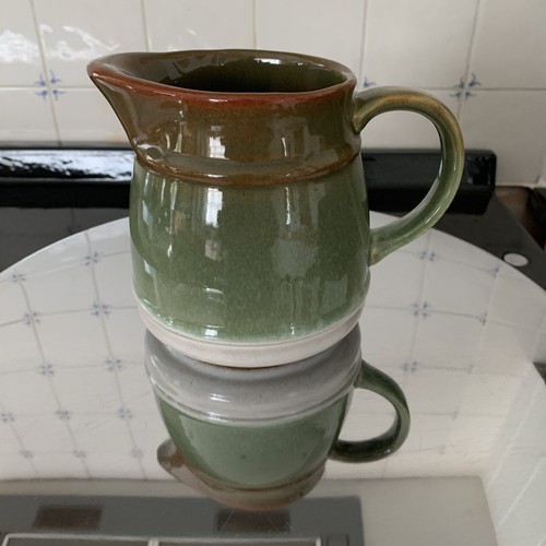 Jug green and - -,