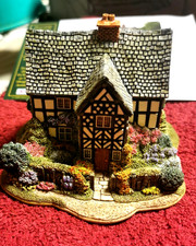 LILLIPUT LANE THE COTTAGE AT