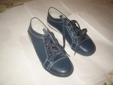 Ladies trainers ‘ Cotton TRADERS ‘ – blue – size 5 - Good condition