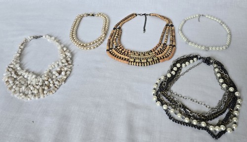 Vintage style statement - vintage,