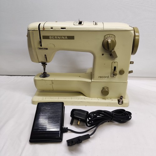 Bernina record 730 - bernina,