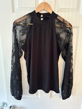 Cable & Gauge Lace Top 12