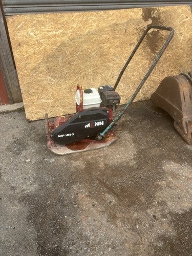 Ammann wacker plate - wacker, honda