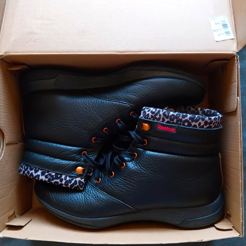 Womens black leopard - &,
