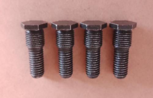Lambretta hub studs front - lambretta,
