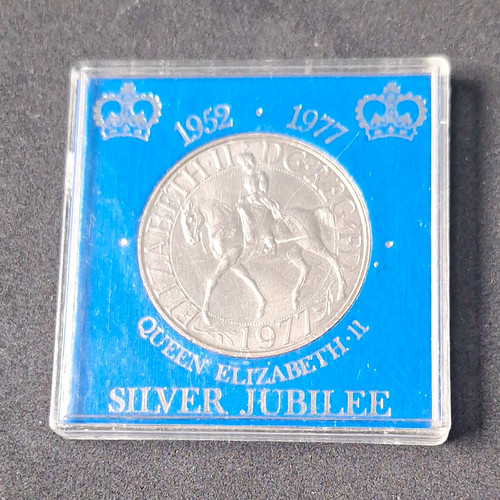 1977 queen elizabeth silver - queen,
