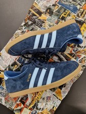 Adidas Berlin Size 8 2017 Reverse Lettering  