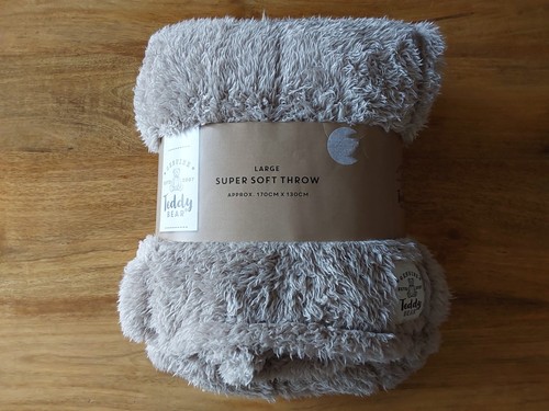 Genuine teddy bear throw - teddy,