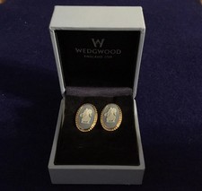 Vintage Clip On Earrings -