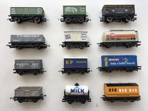 Hornby wagons tankers - 12,