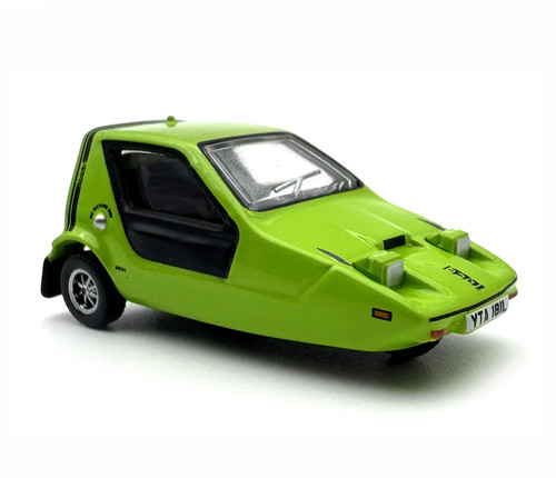 Green 1972 bond - 1:76, bug