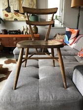 Ercol Red Dot Child’s Stacking Chair ?