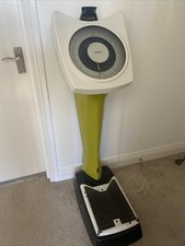 COIN OPERATED AVERY VINTAGE PLATFORM WEIGHING SCALES, IN GREAT WORKING ORDER