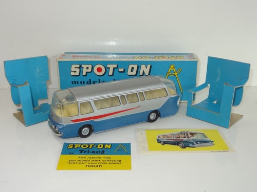 Triang spot 156 - on, mulliner