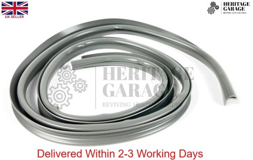 Side panel beading rubber - side, grey