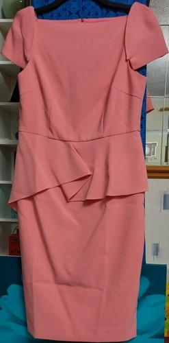 Very pink peplum waist - v, by