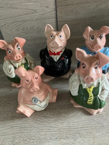 Group wade natwest piggy - group, of