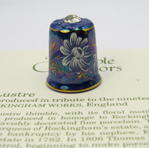 Thimble collectors club - collectors,