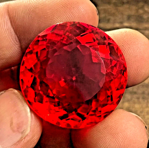 Natural blood red ruby - ct,