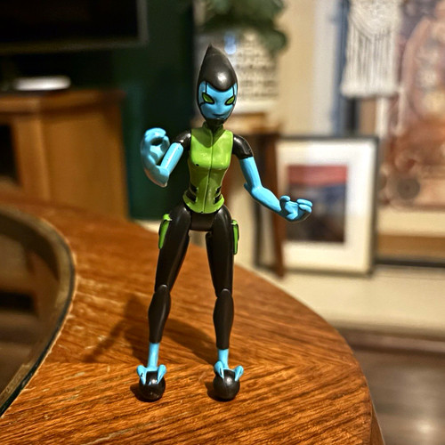 Ben alien force helen - force,