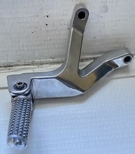 Yamaha FZR600R 1995 left hand side back footrest hanger & peg 4JH polished UK