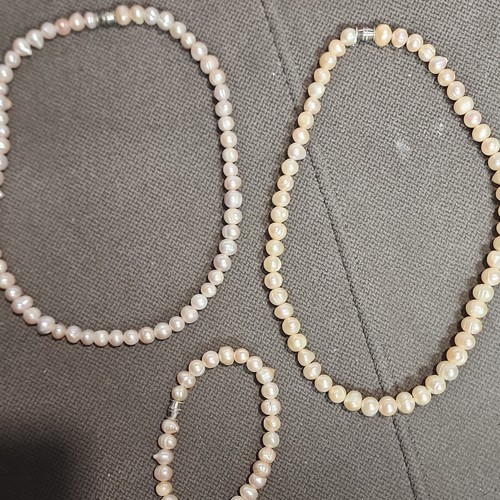 White baroque pearl beaded - baroque,