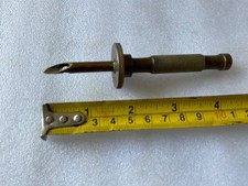 VINTAGE RUG MAKING CRAFT WOOL WORK WEAVING TOOL BRASS CARPET TUFTING NEEDLE TUFT